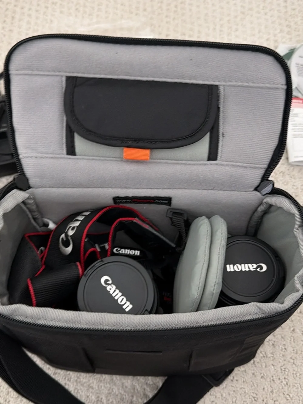 Canon EOS Rebel T2i Bundle